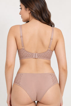 Lace Trim Push-Up Set in Blush, back view