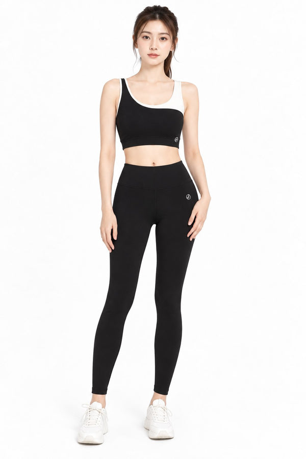 Scoop Neck Gym Set in Black, front view